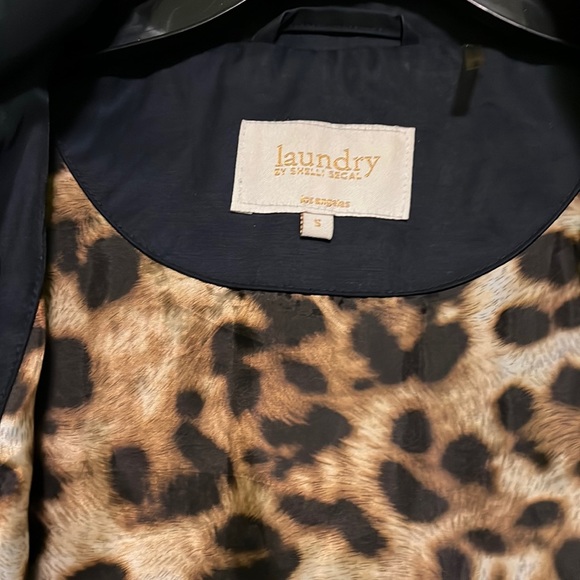 LAUNDRY S NAVY RAIN COAT. Leopard lining.  Size S.  Gorgeous. - Picture 3 of 8